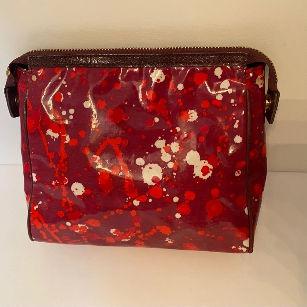 TORY BURCH BAG COSMETIC RED WHITE PRINT ZIP TOP MAKEUP SIGNATURE T TAC MEDALLION